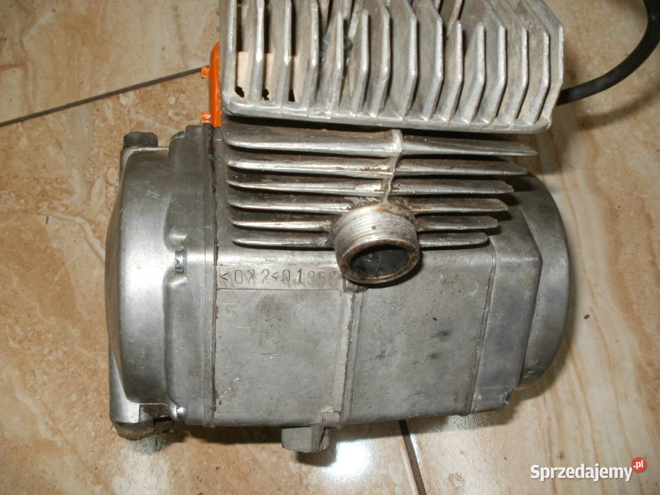 Motorynka M 1 Silnik 022 Romet kompletny pali Żnin