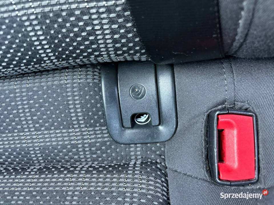 Audi A4 18 benzyna 170 Xenony LEDy Sportowe 170KM