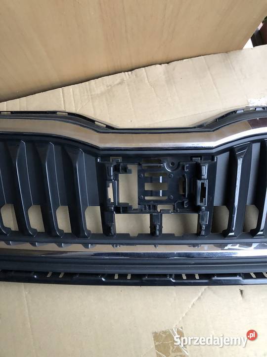 ATRAPA GRILL SKODA SCALA 2019 2020 657853653 osobowe Katowice