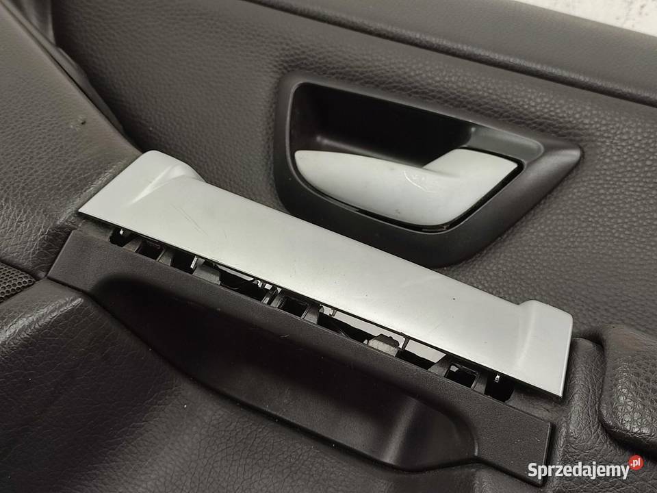 BOCZEK DRZWI PRAWY PRZÓD EUROPA VOLVO XC90 I