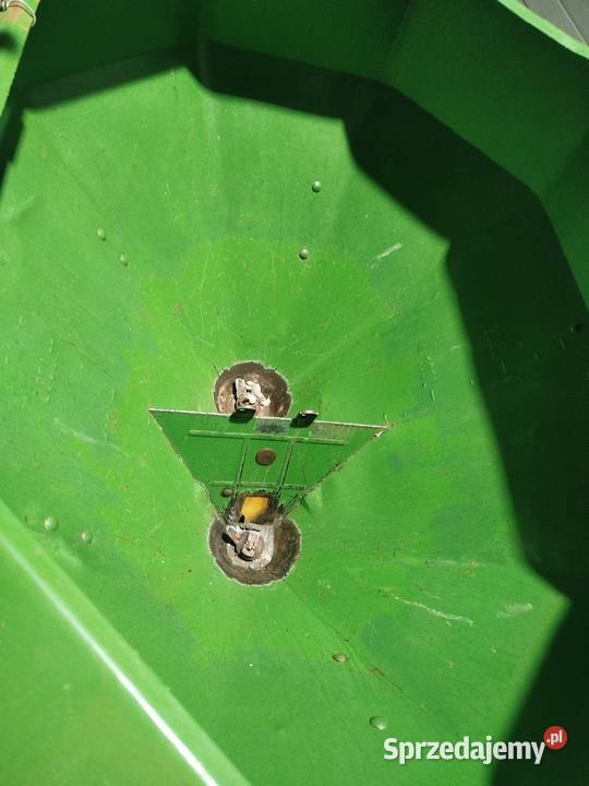 Rozsiewacz Amazone 600 Amazone Pińczów sprzedam