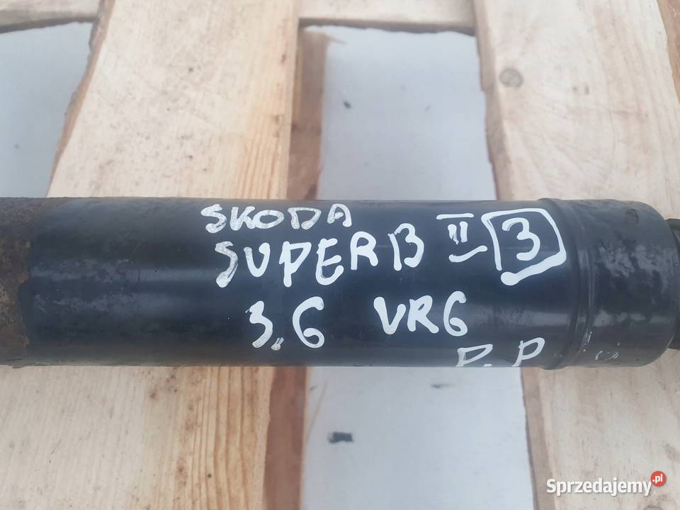 Skoda Superb II 36 FSI VR6 PRAWA Przód Rudka