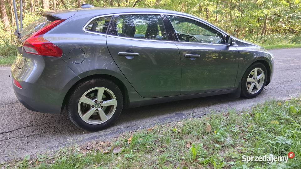 Volvo V40 2013r 16D D2 6BiegowyKsenon Chodel