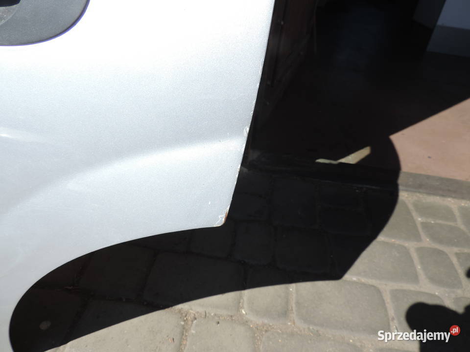 DRZWI LEWY TYŁ OPEL CORSA C 5D Z147 Nowy Sącz