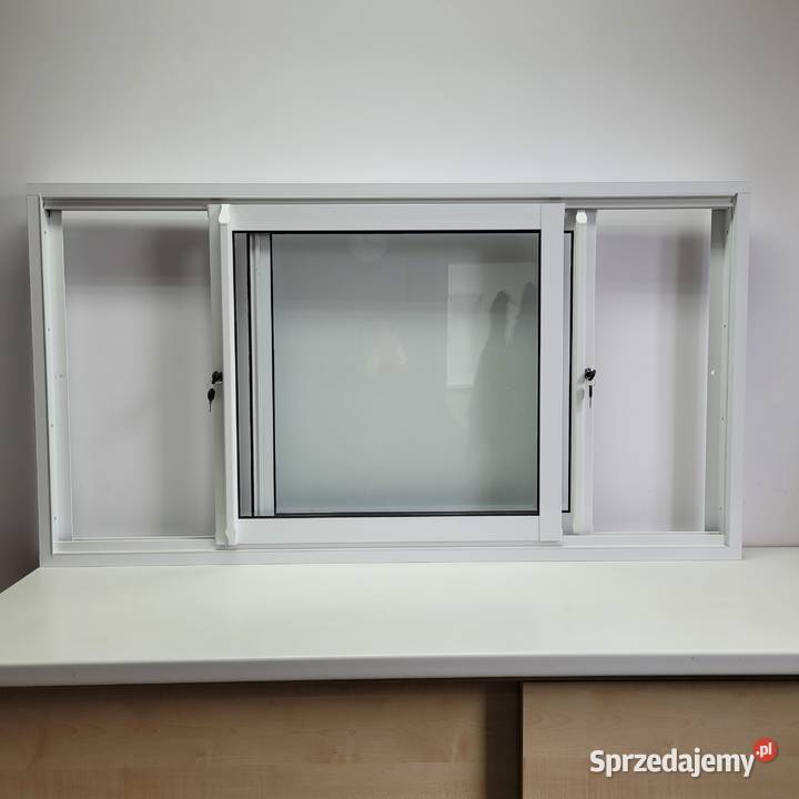 Okno przesuwne w bok do kontenera baru przyczepy Warszawa