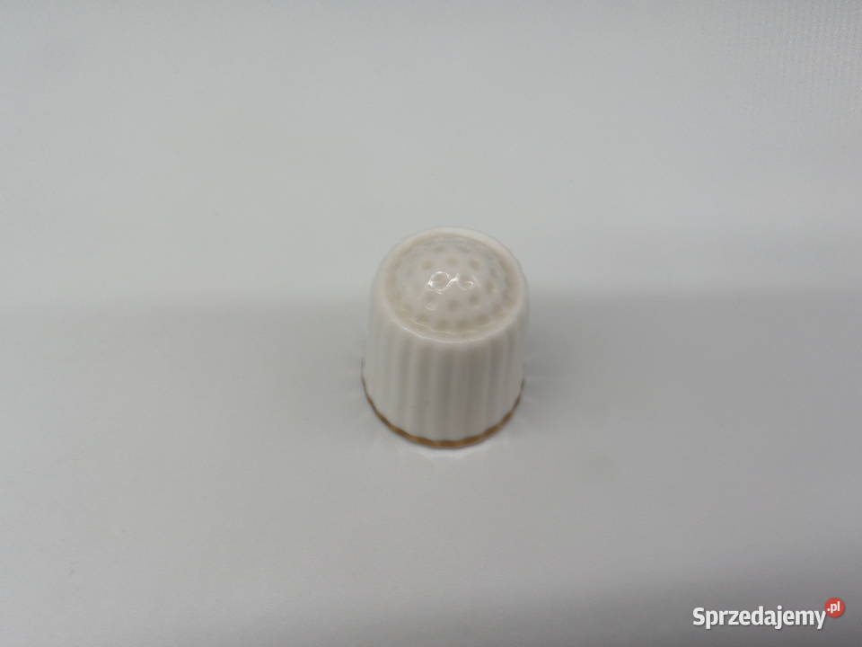 Naparstek z porcelany kostnej z kolekcji Vintage Raszków