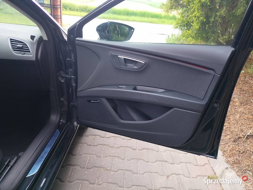 Seat Leon FR LED mały przebieg Salon Polska Rok produkcji 2017 Lublin