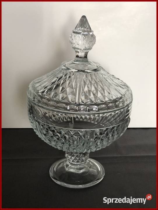 Sprzedam okrągłą SZKLANĄ PATERĘ na cukierki Staroźreby sprzedam