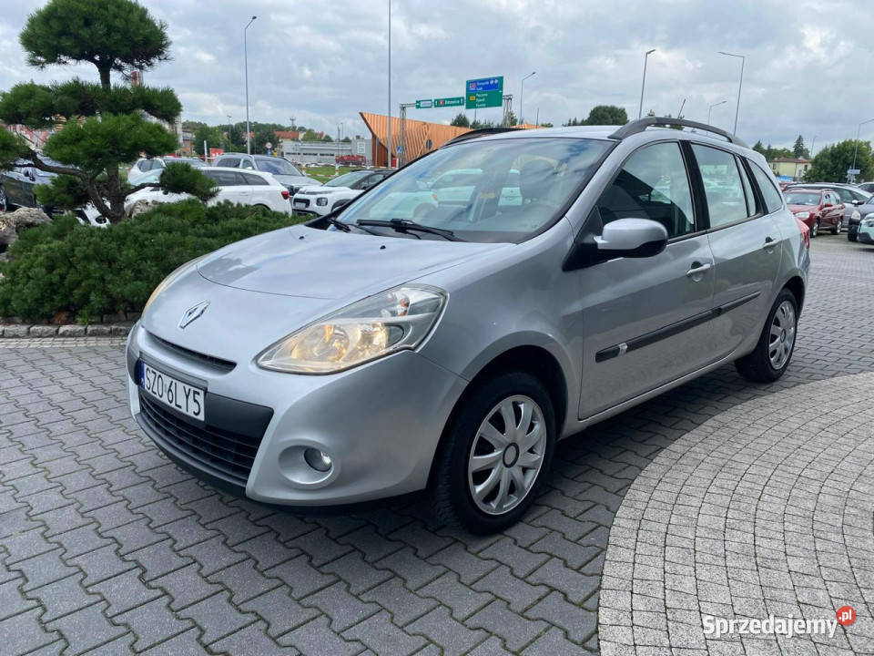 Renault Clio lift NAVI klima HAK el szyby Żory