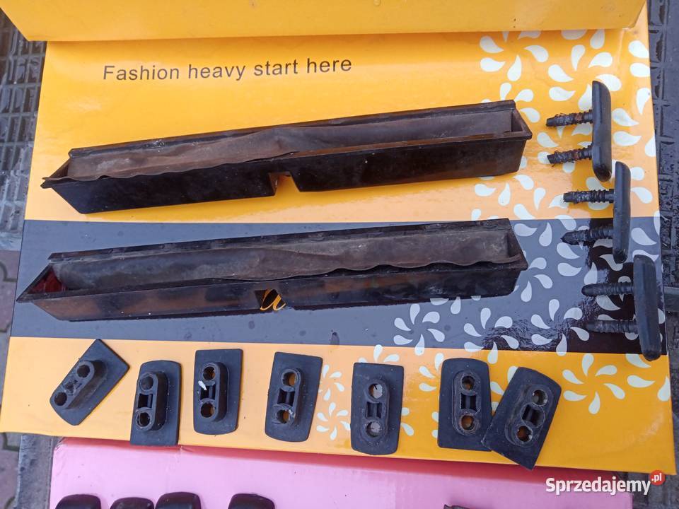 Polonez Borewicz uchwyty pasazerow podsufitka