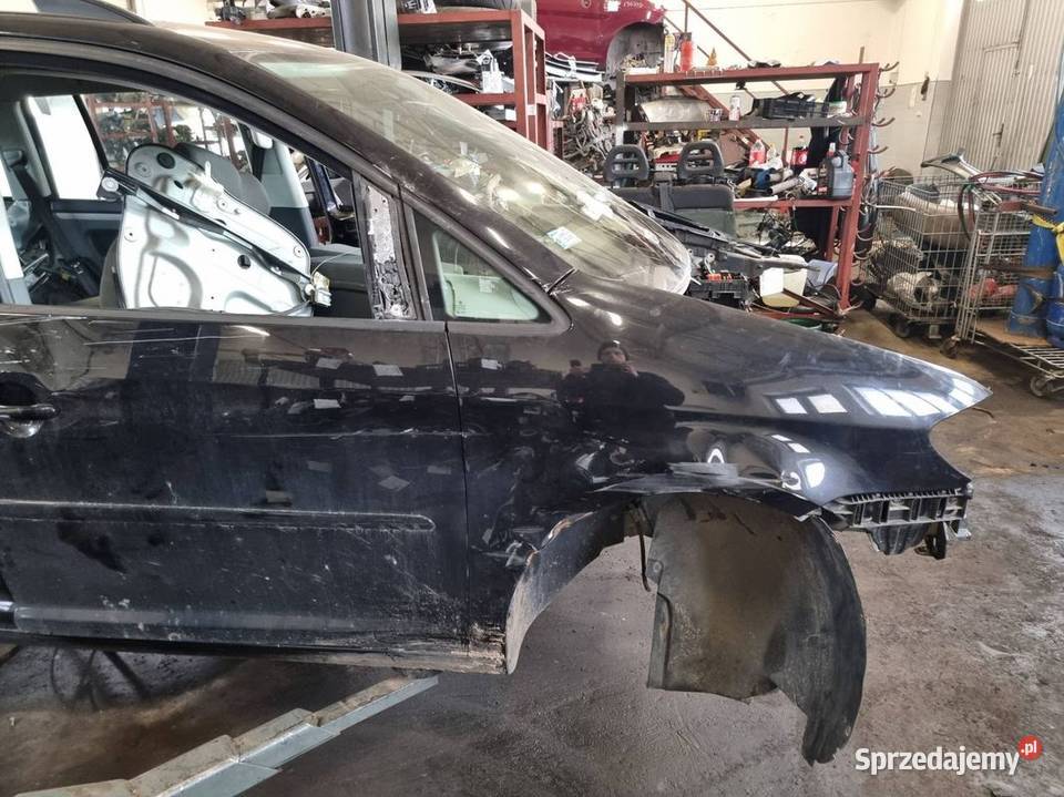 ĆWIARTKA PRAWA PRZÓD VOLKSWAGEN TOURAN LC9X osobowe Lipno