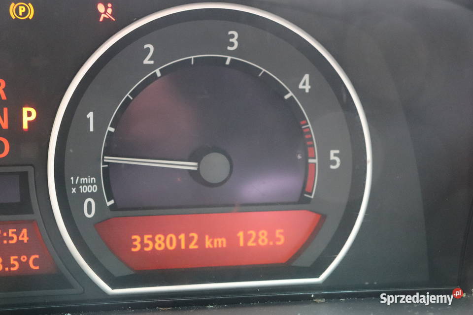 BMW 730D do poprawek mechaniczno blacharskich śląskie Jastrzębie-Zdrój sprzedam