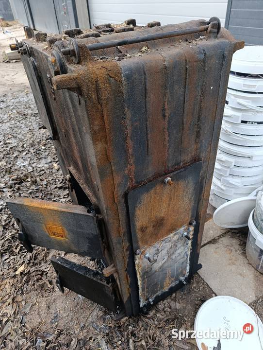 Piec CO z podajnikiem na ekogroszek Żeliwny Suwałki sprzedam