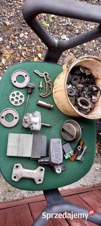 honda hornet pc34 zacisk pokrywa cewki szklanki Silniki i osprzęt Silniki i osprzęt małopolskie Modlniczka