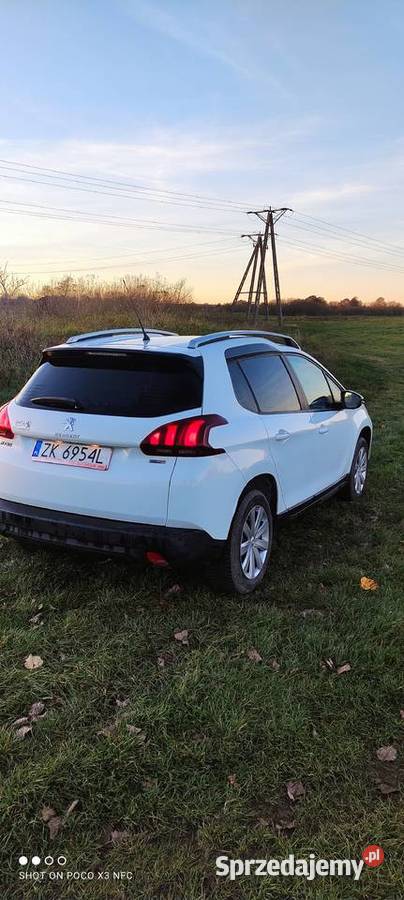 Peugeot 2008 z 2017r 12 benzyna 108 stan zamiana nieuszkodzony Sianów