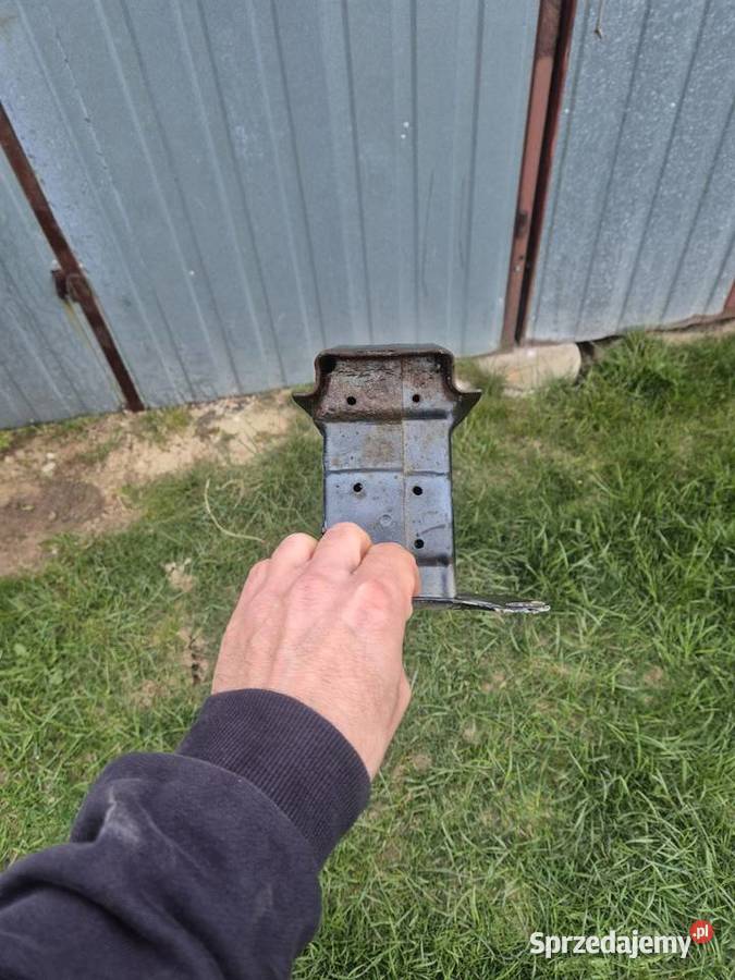 Belka zderzaka tył oktavia 3 2016 combi Karoseria Glinik