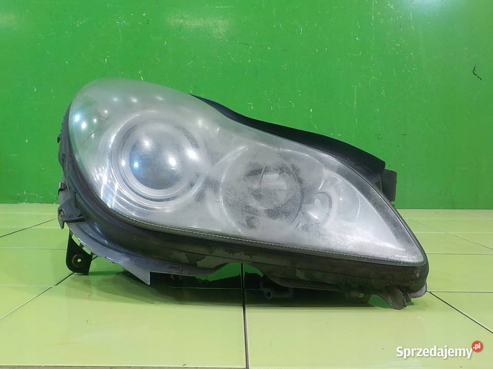 MERCEDES CLS W219 30 CDI 07r 5D lampa prawa sprzedam