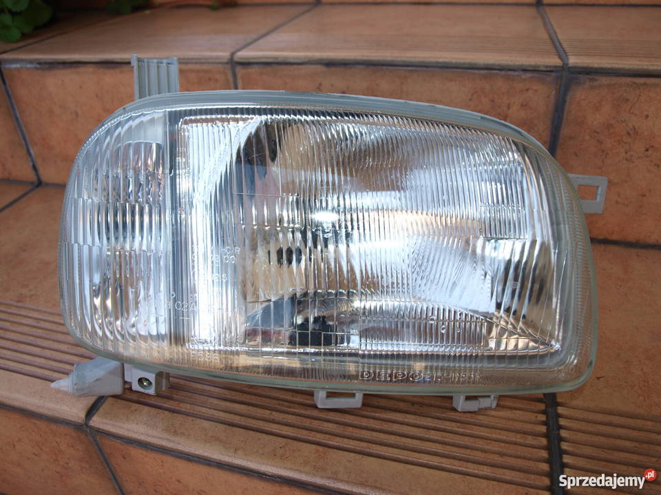 Nissan Micra lampa prawa przód (nowa) 1992 1998r (europa