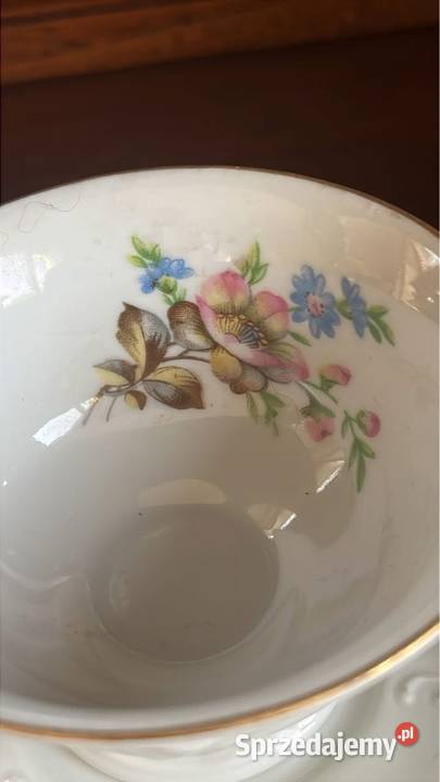 Filiżanka Wałbrzych Made in Poland Antyki, Sztuka, Kolekcje