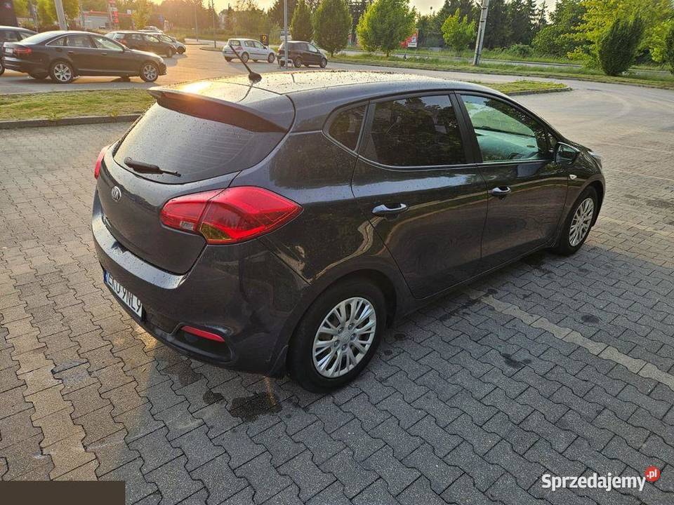 Kia Ceed Ceed 14 Benzyna M 100 2012r manualna Trzebnica