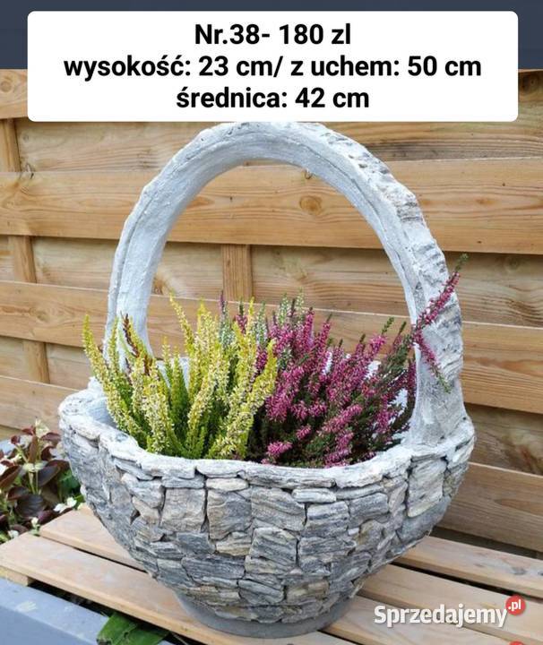 38 Doniczka z kamienia naturalnego koszyczek Długołęka-Świerkla