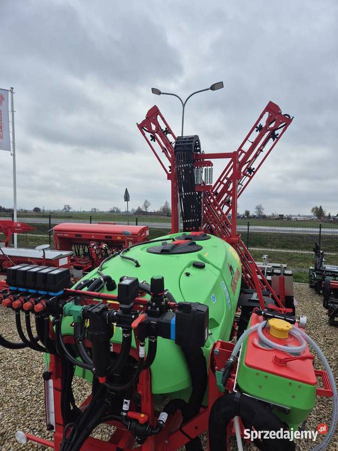 Krukowiak Apollo 1000 PHX opryskiwacz ciągany Nawozy i ŚOR Puławy sprzedam