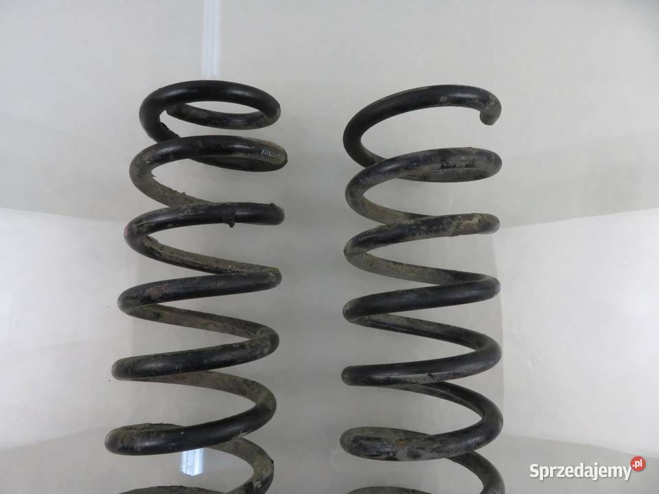 SPRĘŻYNY TYŁ AUDI A4 B5 19 TDI Sprężyny zawieszenia