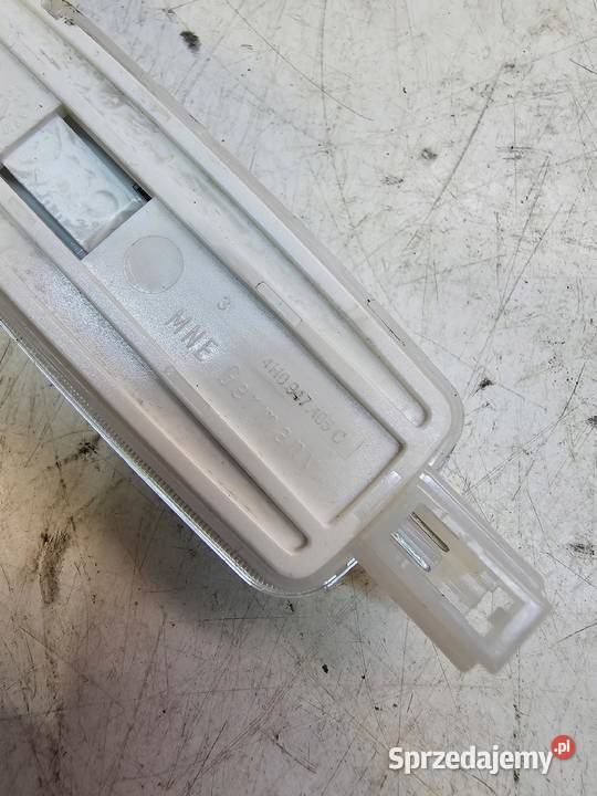 LAMPKA PODSUFITKI AUDI A6 C7 A7 4G A8 D4 Przystajń sprzedam