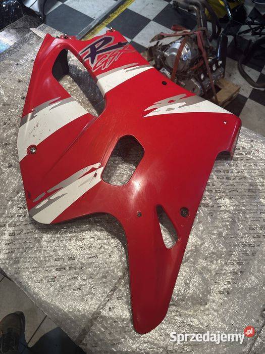 Suzuki GsxR 750 Gsxr Bok Przednia Prawa Owiewka