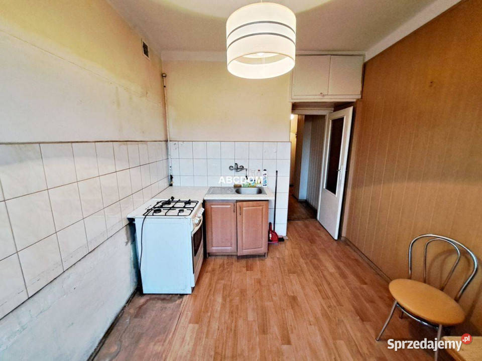 Nowa Huta dwupokojowe z jasną kuchnią balkon małopolskie Kraków