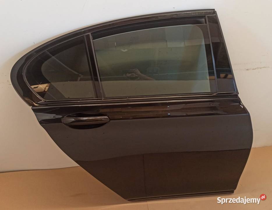 BMW 7 G11 DRZWI PRAWY TYŁ 475 osobowe