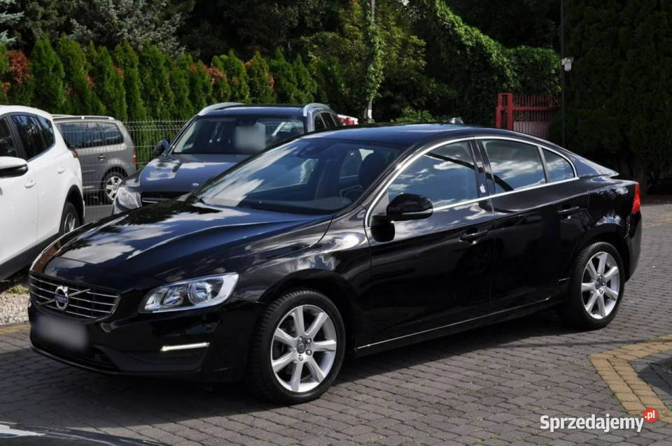 Volvo S60 Volvo S60 T3 15 Benzyna 152 Salon aluminiowe felgi Warszawa