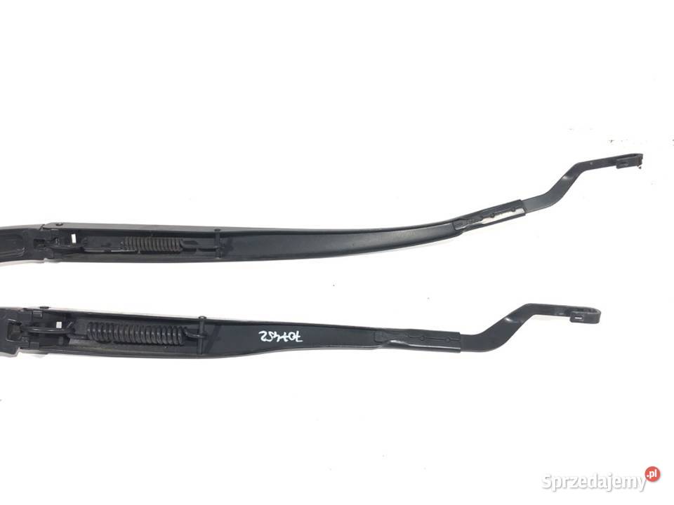RAMIĘ WYCIERACZKI KOMPLET PRZÓD HYUNDAI KONA