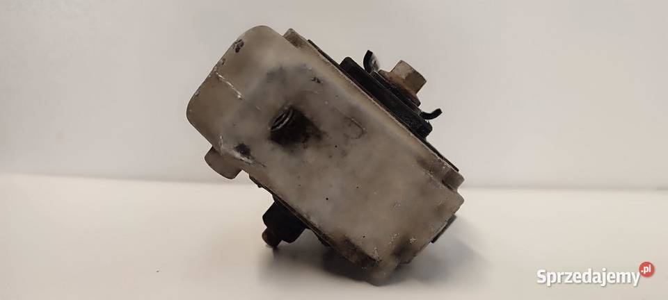 VOLVO V60 V70 III ŁAPA PODUSZKA SILNIKA 30748173 osobowe dolnośląskie