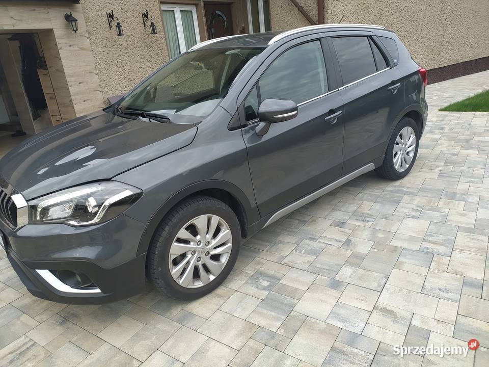Suzuki SCROSS 10 Premium nieuszkodzony Radomsko