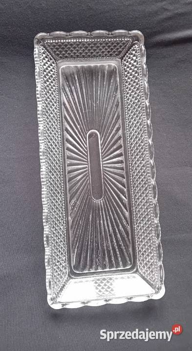 Tacka keksówka produkcji huty Hortensja model Porcelana i szkło Koźminek