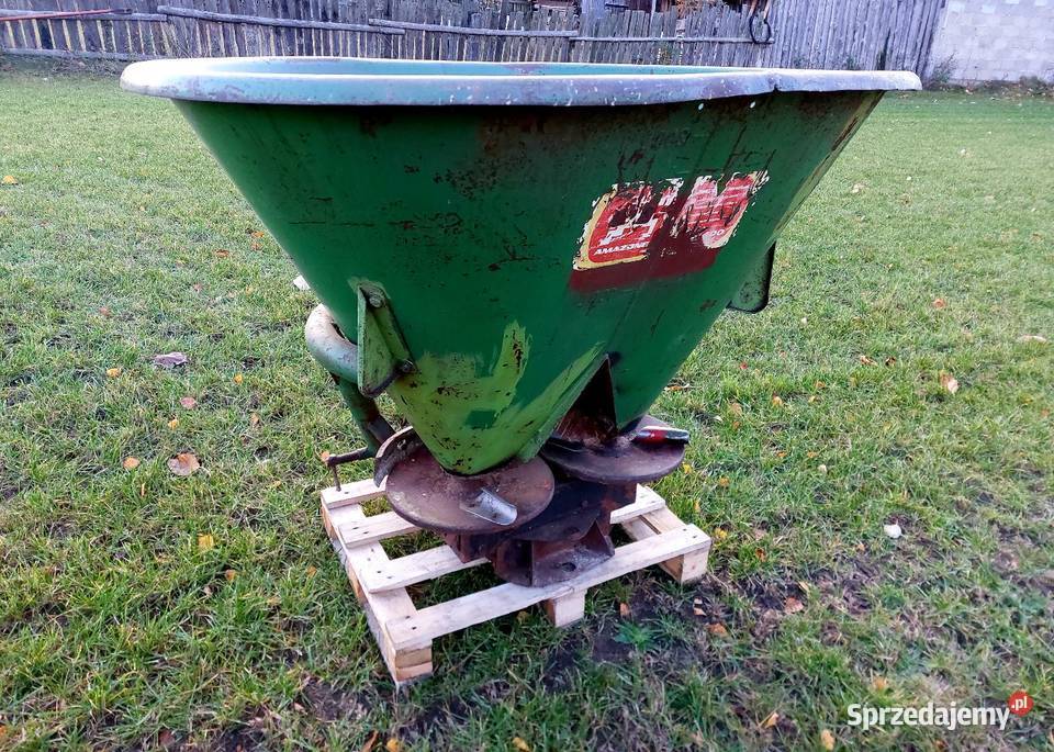 Rozsiewacz nawozu Amazone 400 Transport Siewnik Rozsiewacze nawozów Kleszczele
