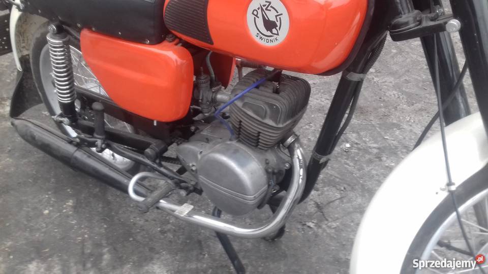 Sprzedam WSK 125 remoncie stan do negocjacji łańcuch WSK lubelskie