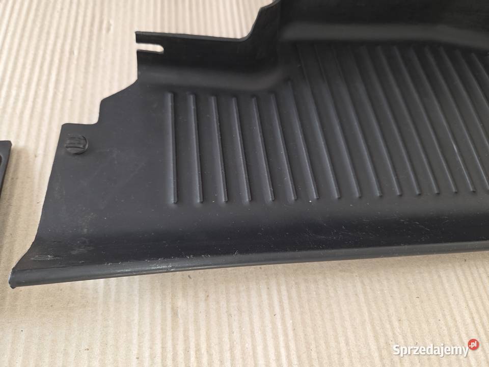 Wartburg 353 13 Półka pod deskę rozdzielczą Piaseczno