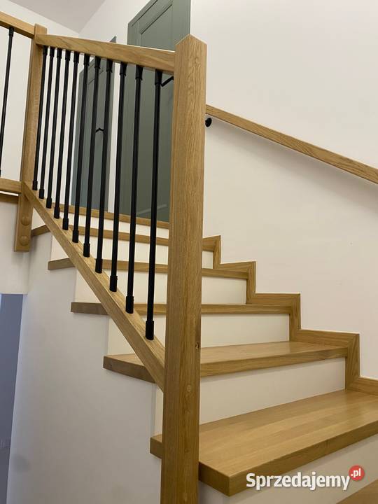 Balustrada Schodowa Drewniana Czarne Rurki Wieliczka