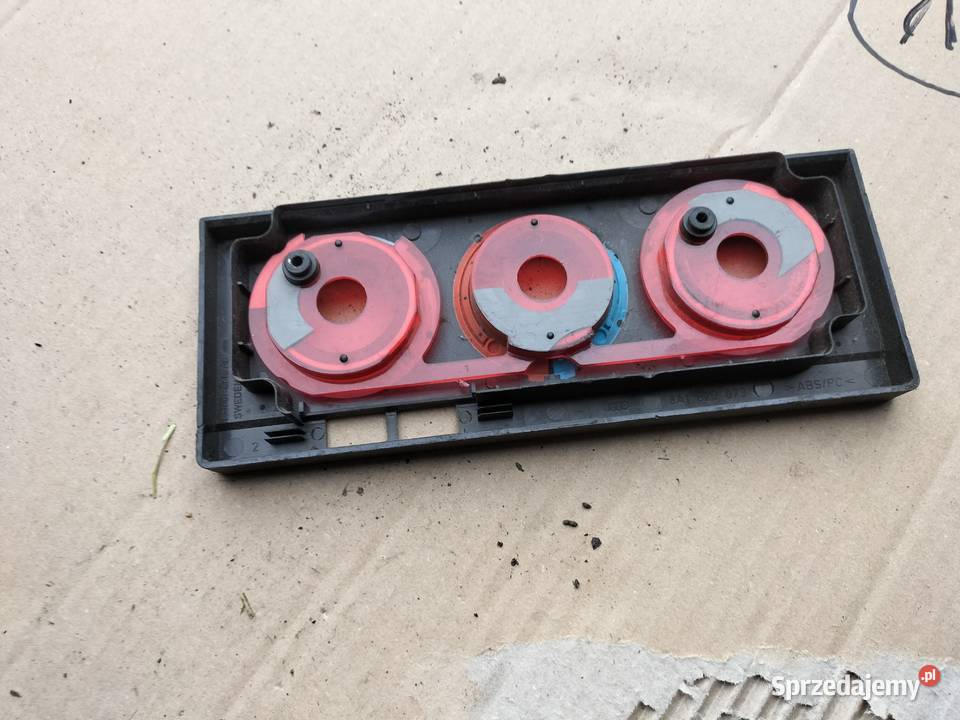 AUDI 80 B3 B4 80B4 NAKŁADKA NA PANEL NAWIEWU lubelskie Kamień-Kolonia