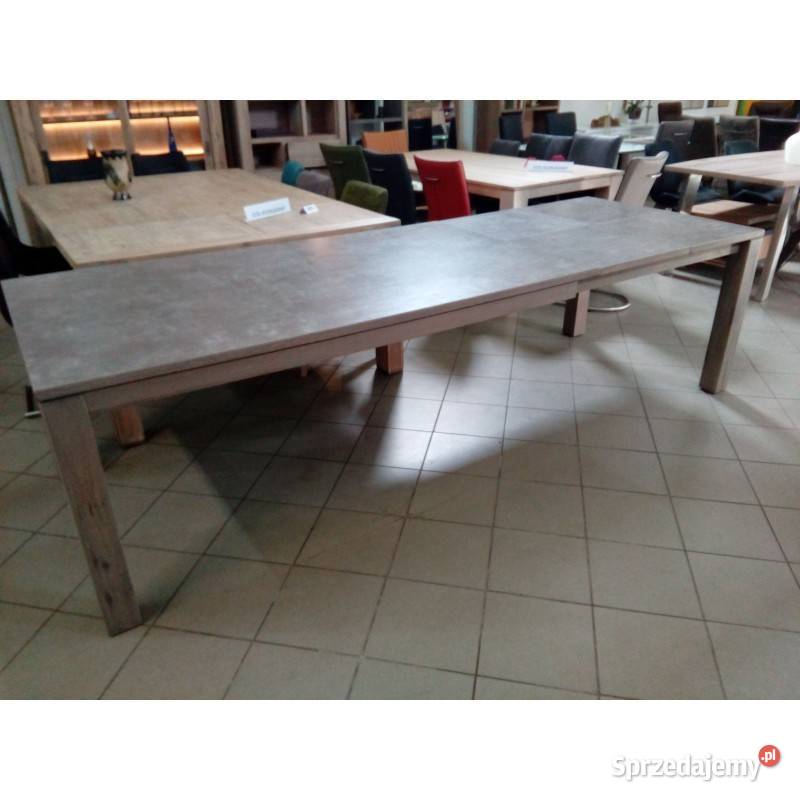 Czyszczenie magazynów Stół z uszkodzoną ceramiką Opole sprzedam