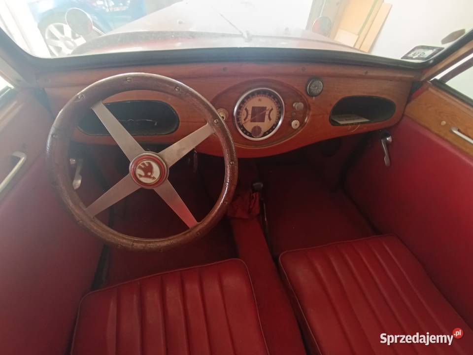 Skoda 420 popular Oldtimer zabytek Bydgoszcz nieuszkodzony