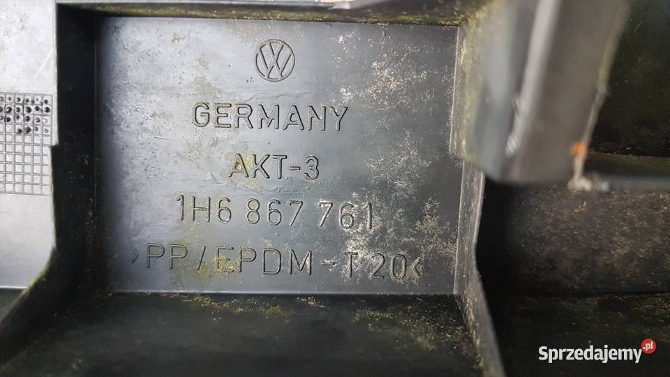 VW GOLF III 3 OSŁONA BAGAŻNIKA MOCOWANIE PÓŁKI Skarżysko-Kamienna