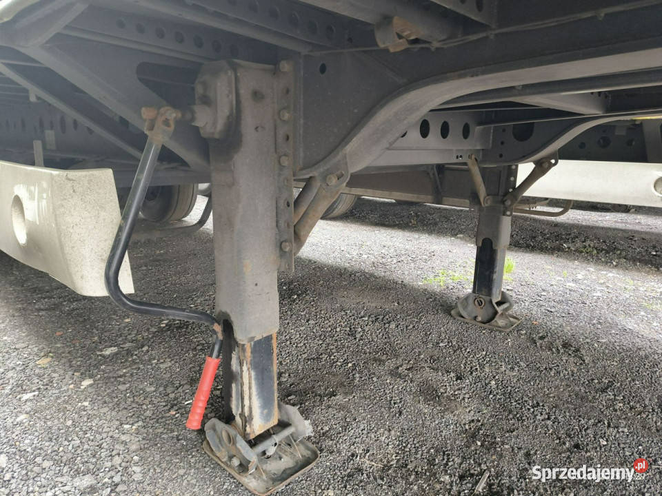 firana Wielton Komorniki