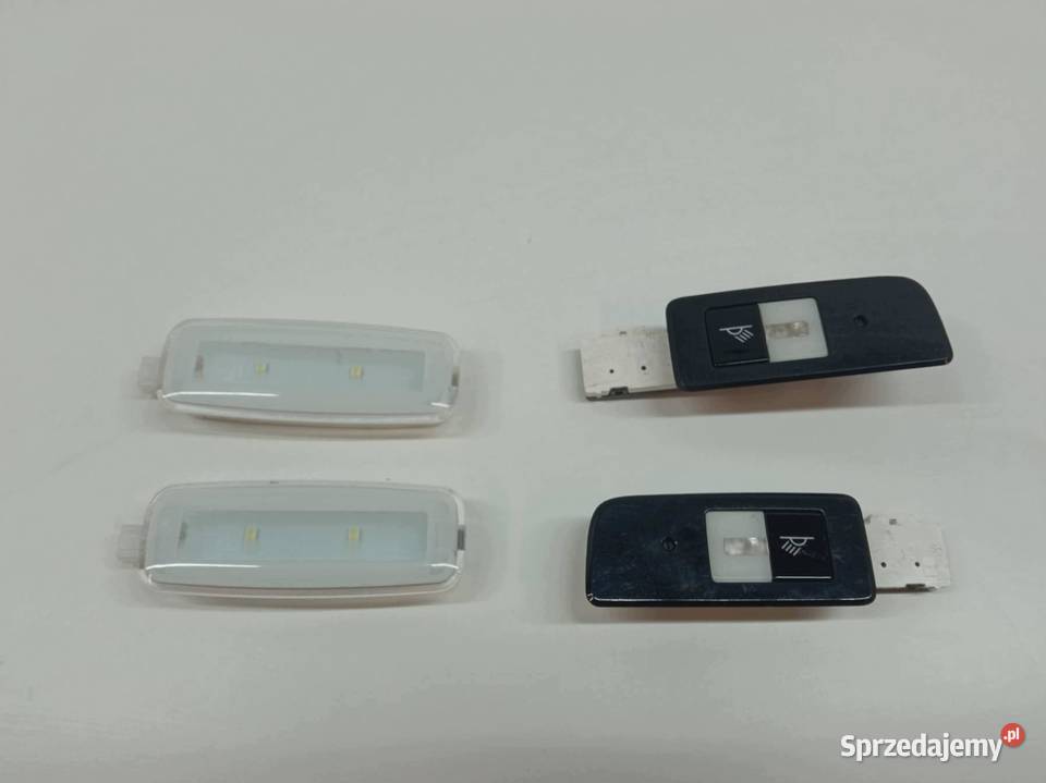 LAMPKA PODSUFITKI KOMPLET Porsche Panamera II Rok produkcji 2017 Oświetlenie kabiny