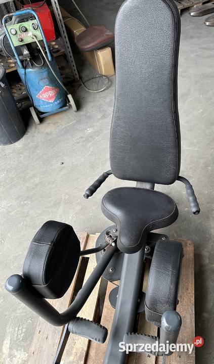 Maszyna do ćwiczeń odwodzicieli nóg Panatta