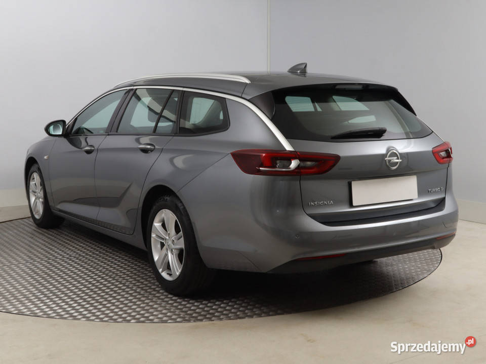 Opel Insignia 16 CDTI szary