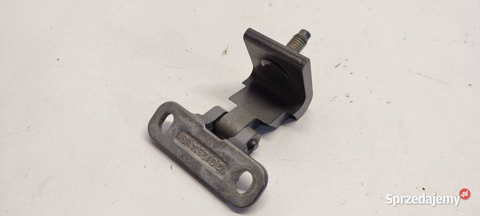 VW TIGUAN II ZAWIAS KLAPY BAGAŻNIKA 5G6827301D