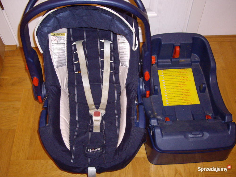 Fotelik Chicco 013 z bazą samochodową